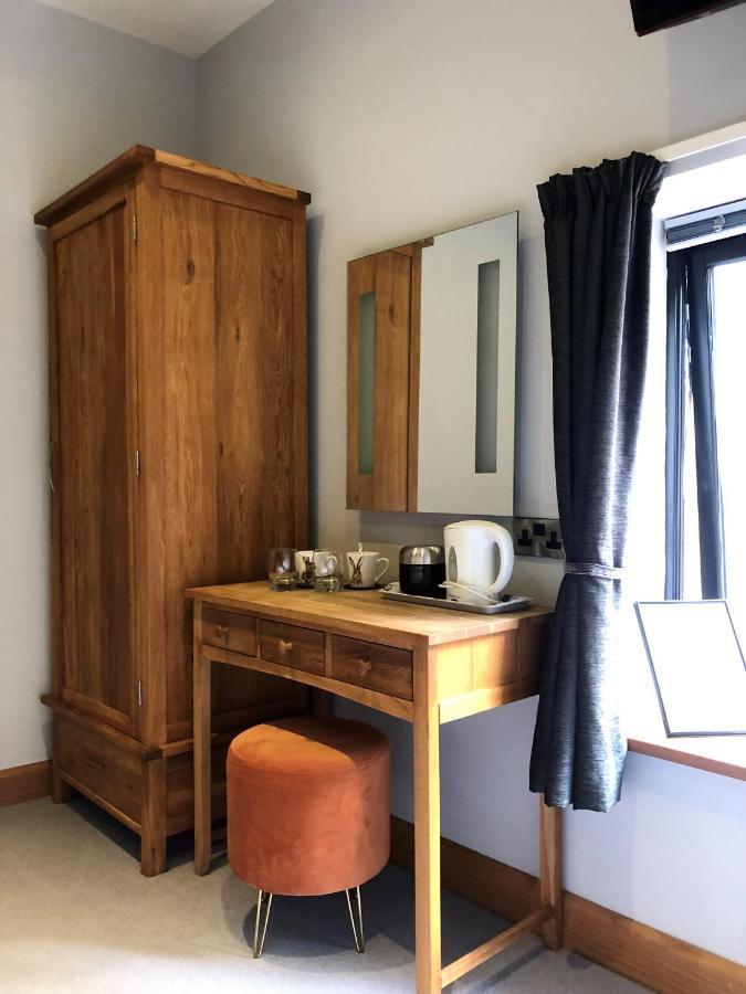 Rutland Rooms Окем Екстериор снимка